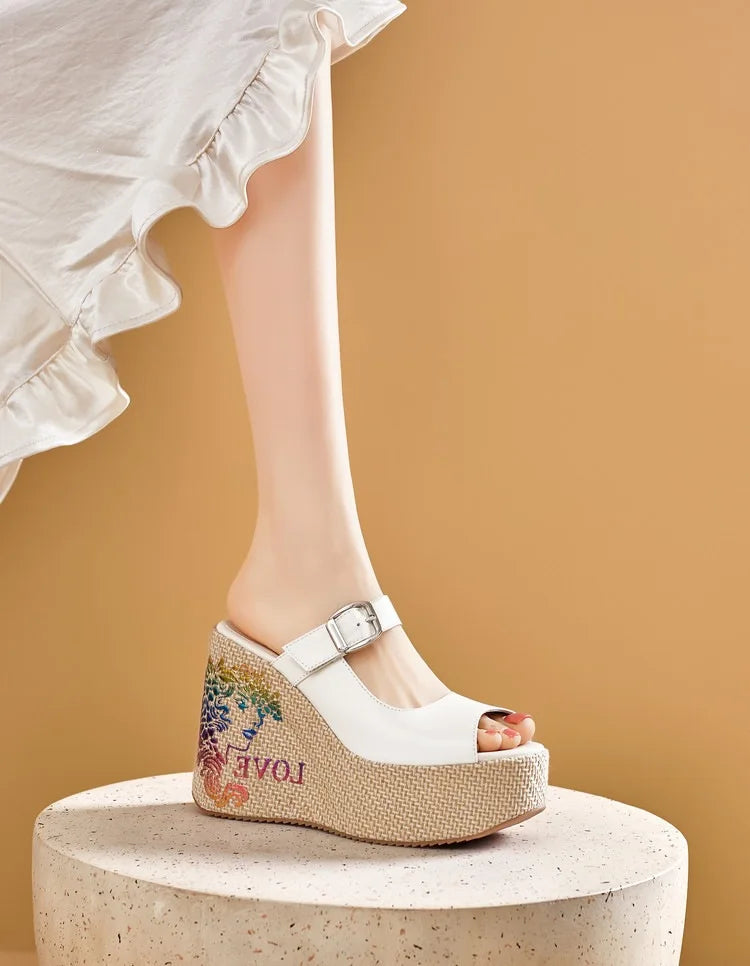 L &J Luxury  Women's Shoes