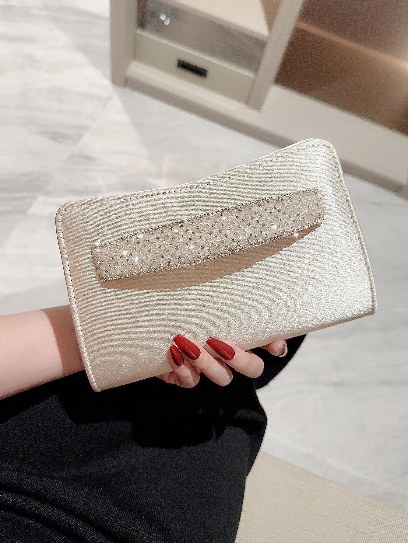 L&J Luxury Women's Fashion Satin Clutch Bag
