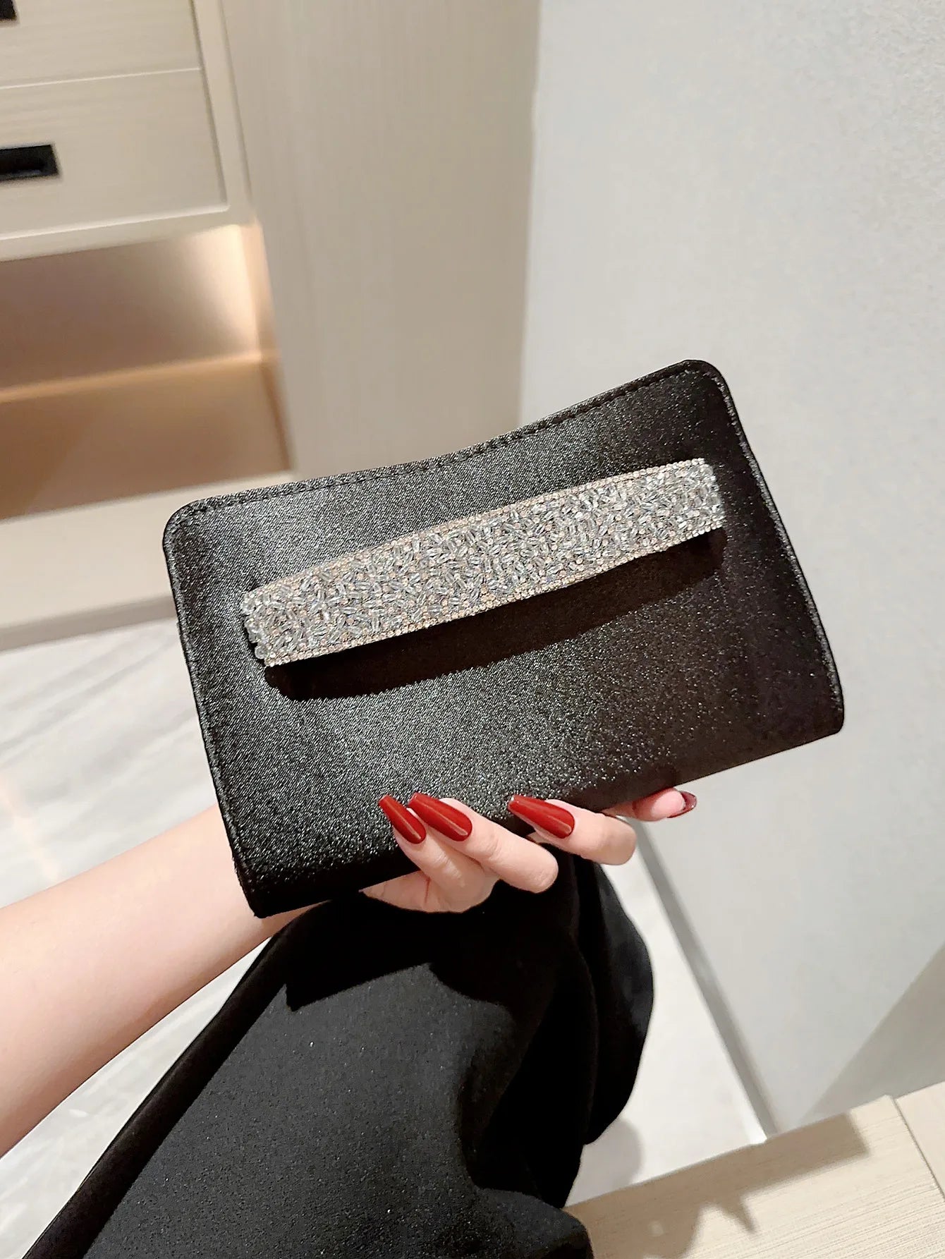 L&J Luxury Women's Fashion Satin Clutch Bag
